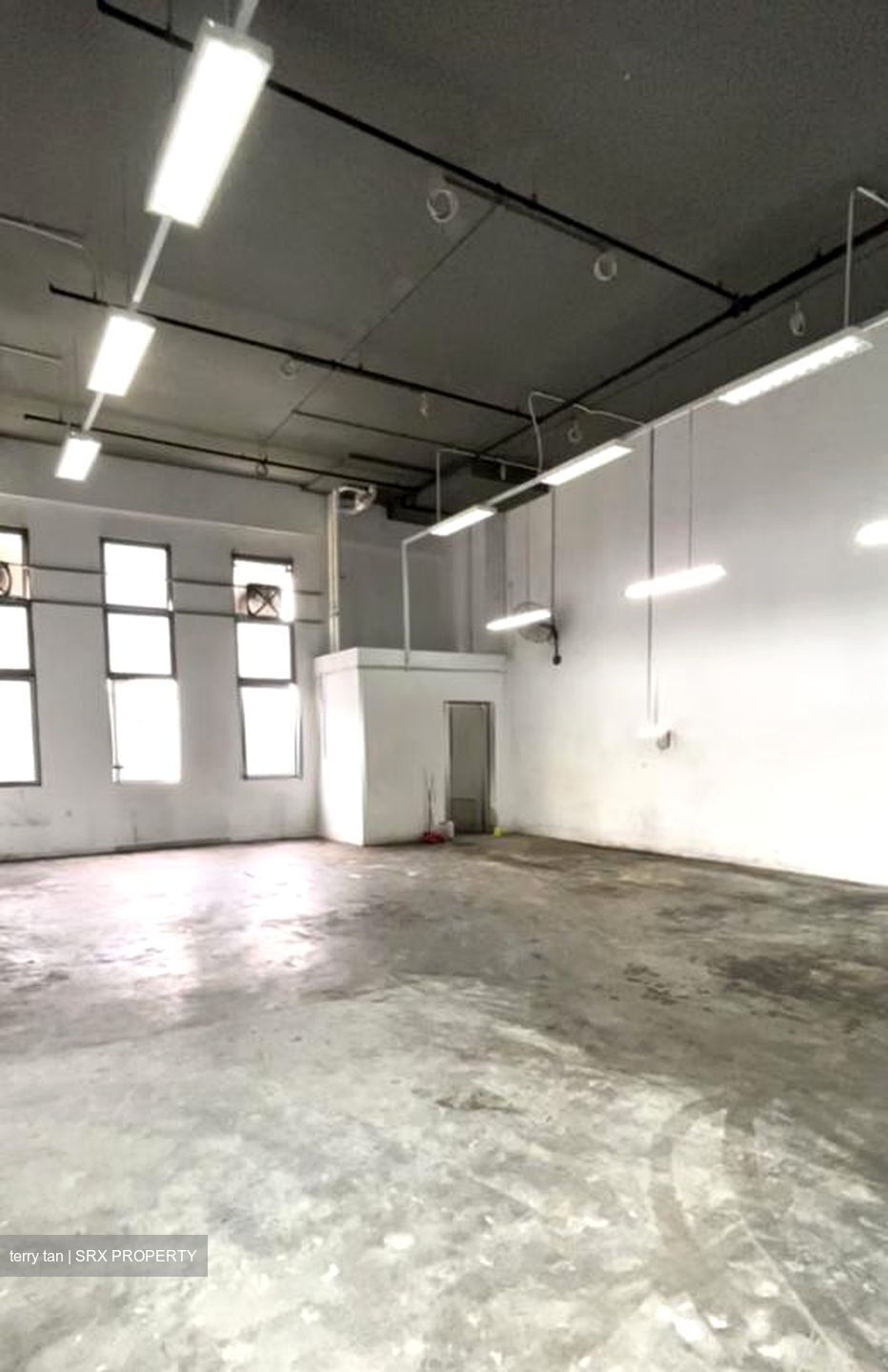 North Point Bizhub (D27), Factory #504159541